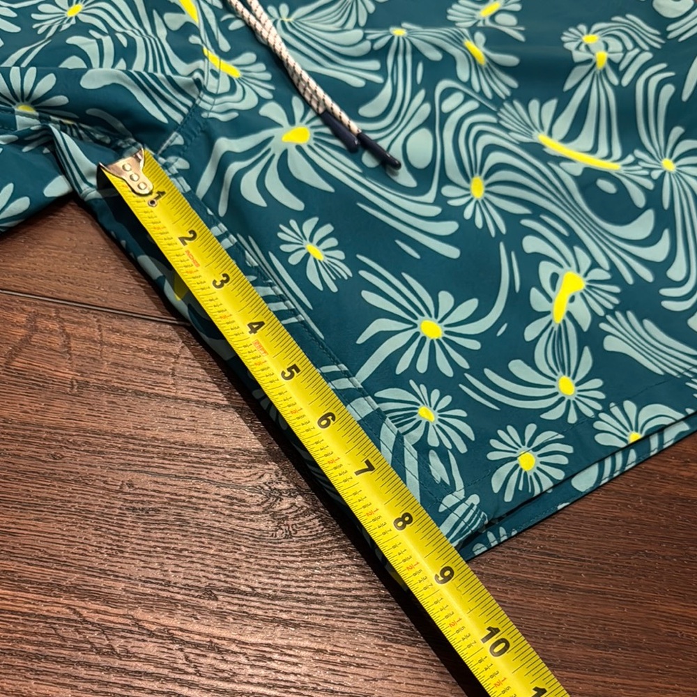 Bonobos NWOT green & Yellow Swim Trunks Tropical Print with Pockets. - Picture 7 of 7